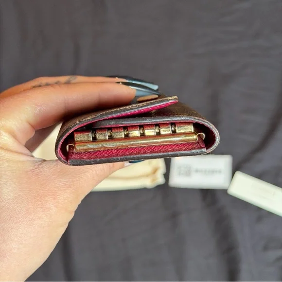 Louis Vuitton Multicles 6 ring monogram fuchsia